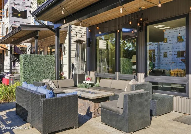 Photo 2 of Townhouse for sale at 815 E Sherman Ave, Coeur D Alene, ID 83814 | MLS# 26-9964 | Listing updated on 2026-10-11
