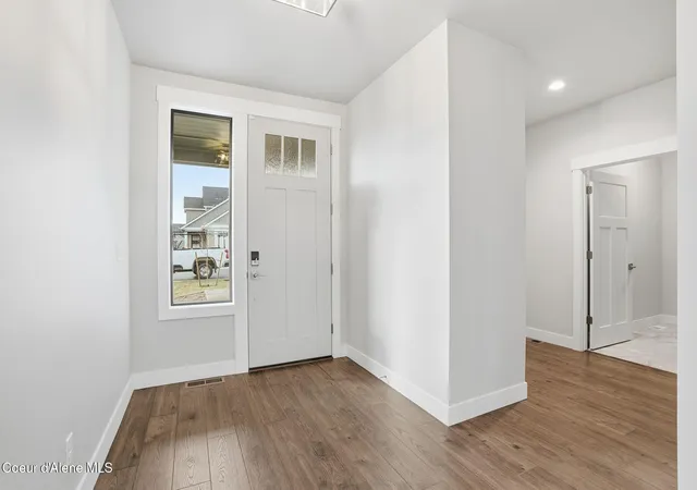 Photo 3 of Sale Pending at 4507 W Hide Away Ln, Coeur D Alene, ID 83815 | MLS# 26-10036 | Listing updated on 2026-10-07