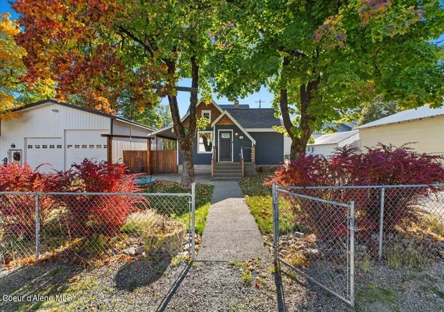 Photo 1 of Single family home for sale at 115 N 5th Street, Osburn, ID 83849 | MLS# 26-10001 | Listing updated on 2026-10-27