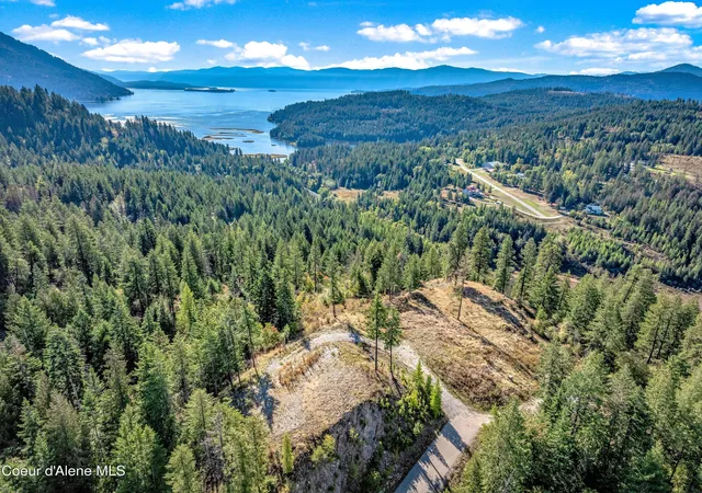 Photo 2 of Land for sale at B10 S L2 White Cloud Dr, Sandpoint, ID 83864 | MLS# 26-9963 | Listing updated on 2026-10-05