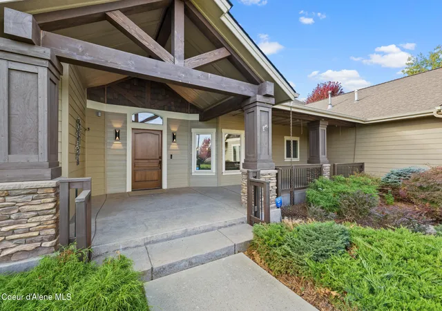 Photo 2 of Single family home for sale at 1790 W Prairie Ave, Coeur D Alene, ID 83815 | MLS# 26-10054 | Listing updated on 2026-10-23
