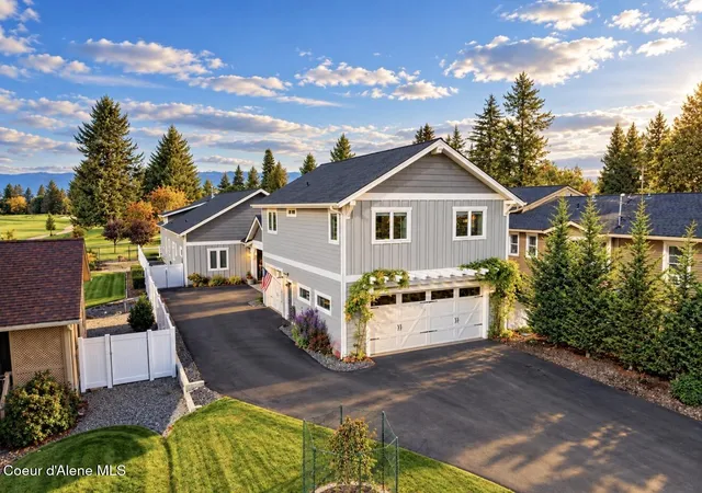 Photo 3 of Single family home for sale at 10383 N Morris Rd, Hayden, ID 83835 | MLS# 26-10106 | Listing updated on 2026-10-28