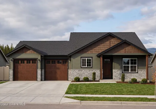 Photo 1 of Single family home for sale at 2060 Bluegrass Ave, Sandpoint, ID 83864 | MLS# 26-10059 | Listing updated on 2026-10-26