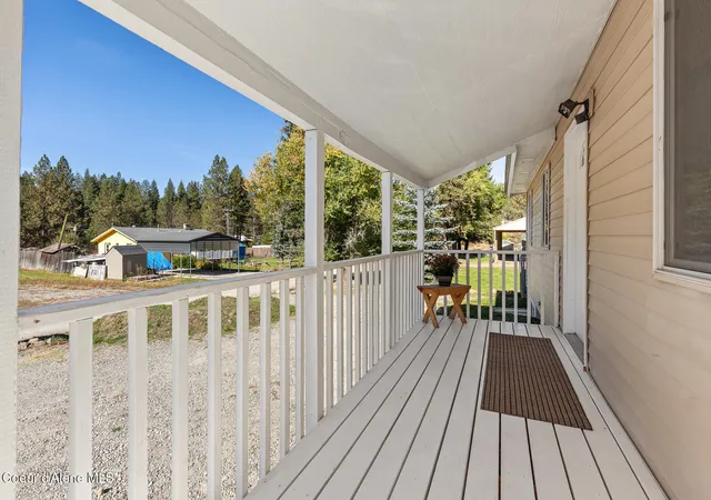 Photo 2 of Single family home for sale at 1338 S Bonanza Rd, Coeur D Alene, ID 83814 | MLS# 26-10083 | Listing updated on 2026-10-22