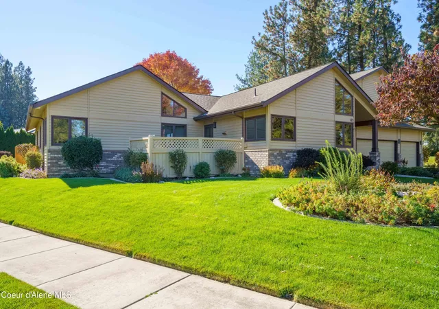 Photo 1 of Single family home for sale at 815 N Chisholm Ct, Post Falls, ID 83854 | MLS# 26-10065 | Listing updated on 2026-10-21
