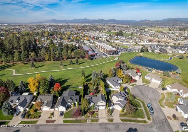 Photo 3 of Single family home for sale at 3085 N Precept Ct, Post Falls, ID 83854 | MLS# 26-10085 | Listing updated on 2026-10-29