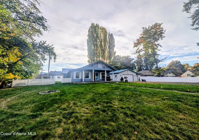 Photo 1 of Sale Pending at 332 S 11th Street, Saint Maries, ID 83861 | MLS# 26-10123 | Listing updated on 2026-10-10