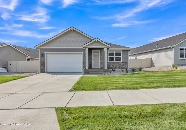 Photo 1 of Single family home for sale at 6635 N Alecat St, Coeur D Alene, ID 83815 | MLS# 26-10155 | Listing updated on 2026-10-13