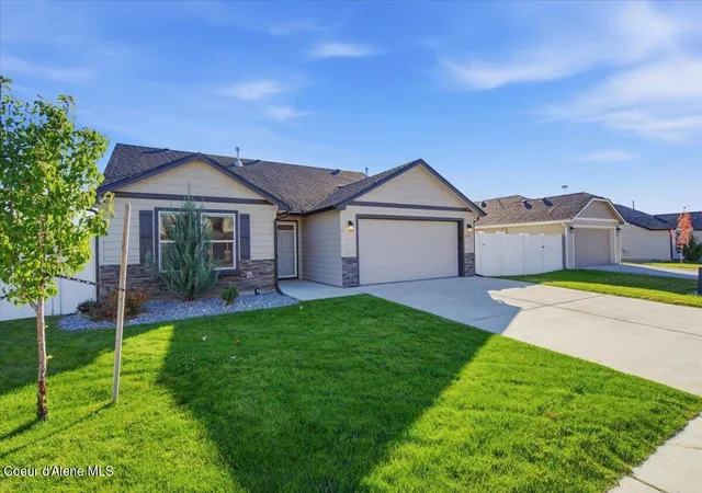 Photo 2 of Single family home for sale at 16151 N Hadley Loop, Rathdrum, ID 83858 | MLS# 26-10181 | Listing updated on 2026-10-26