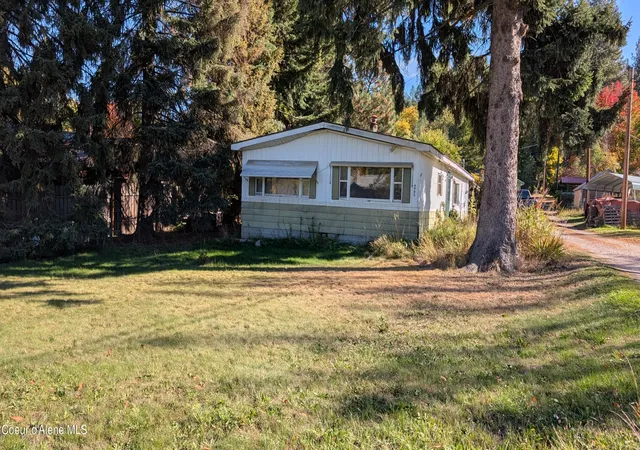Photo 1 of Manufactured home for sale at 6905 S Main St, Bonners Ferry, ID 83805 | MLS# 26-10170 | Listing updated on 2026-10-13