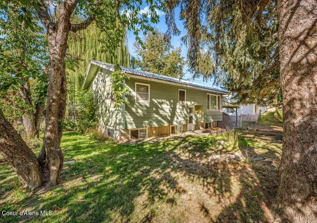 Photo 2 of Multi family home for sale at 6870 Cody St, Bonners Ferry, ID 83805 | MLS# 26-10208 | Listing updated on 2026-10-15