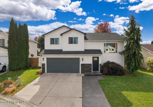Photo 2 of Sale Pending at 1140 W Wishkah Ave, Post Falls, ID 83854 | MLS# 26-10190 | Listing updated on 2026-10-22