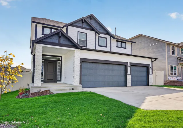 Photo 1 of Single family home for sale at 5966 W Pelican Loop, Rathdrum, ID 83858 | MLS# 26-10187 | Listing updated on 2026-10-13