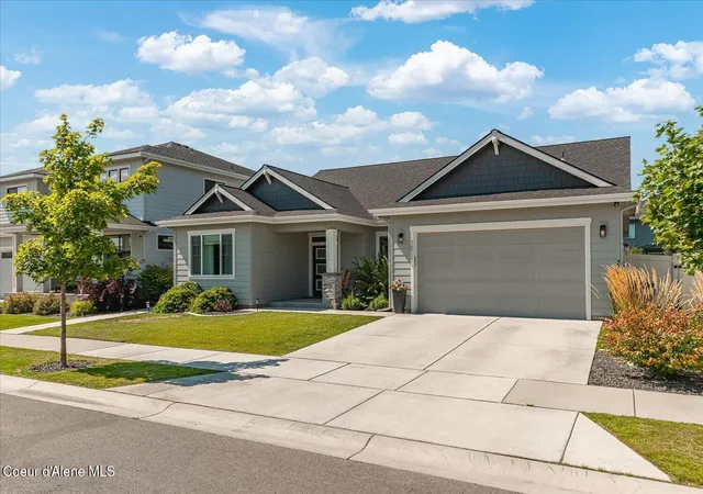 Photo 3 of Single family home for sale at 7011 N Degas Dr, Coeur D Alene, ID 83815 | MLS# 26-10210 | Listing updated on 2026-10-18