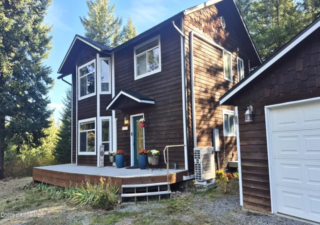 Photo 1 of Single family home for sale at 596 Overlake View Rd, Cocolalla, ID 83813 | MLS# 26-10205 | Listing updated on 2026-10-15