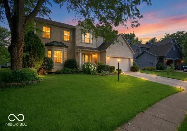 Photo 1 of Single family home for sale at 8250 Carloway Rd, Indianapolis, IN 46236 | MLS# 22107858 | Listing updated on 2026-09-03