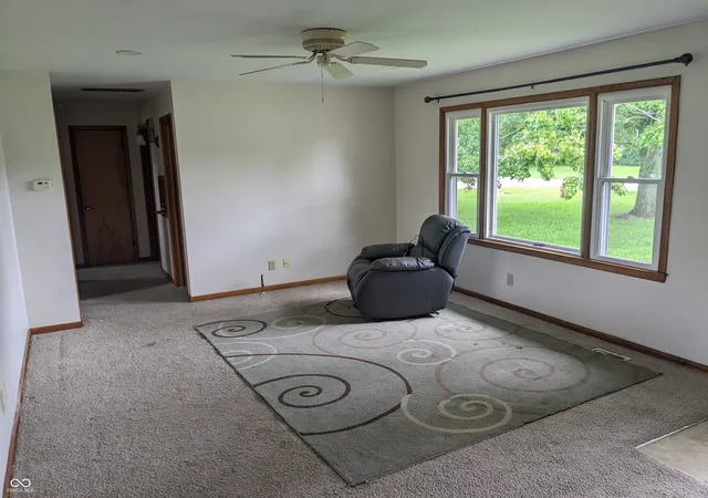 Photo 2 of Single family home for sale at 216 E 49th Street, Anderson, IN 46013 | MLS# 22107860 | Listing updated on 2026-09-01