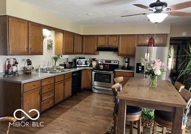 Photo 4 of Single family home for sale at 304 Old Farm, Danville, IN 46122 | MLS# 22115097 | Listing updated on 2026-09-06