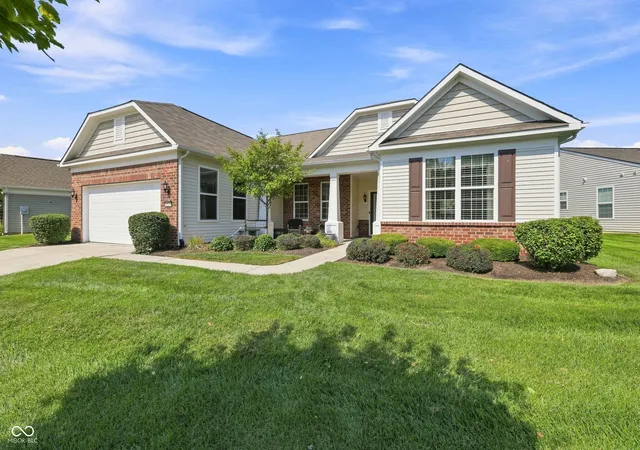 Photo 2 of Sale Pending at 15270 Trebbiano Dr, Fishers, IN 46037 | MLS# 22116552 | Listing updated on 2026-09-08