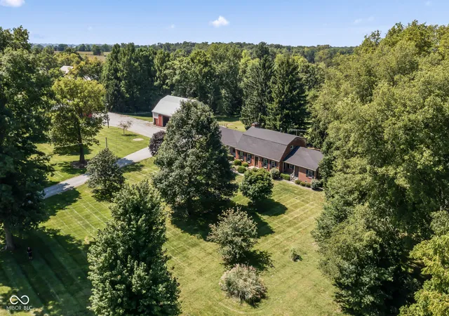 Photo 2 of Single family home for sale at 2903 S 800 East, Waldron, IN 46182 | MLS# 22118113 | Listing updated on 2026-09-08