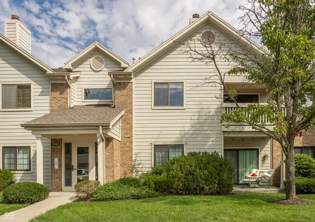 Photo 2 of Condo for sale at 946 Lenox Ln #UNIT 207, Carmel, IN 46032 | MLS# 22120173 | Listing updated on 2026-09-04