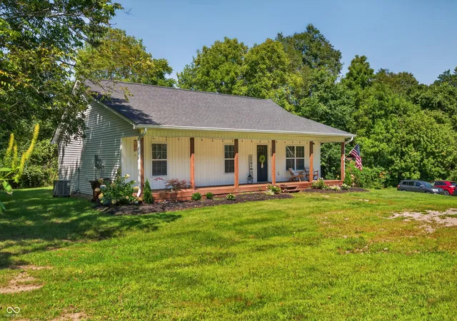 Photo 2 of Single family home for sale at 5452 S State Rd 135, Morgantown, IN 46160 | MLS# 22120863 | Listing updated on 2026-09-04
