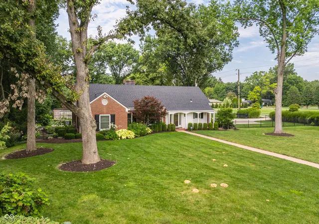 Photo 2 of Single family home for sale at 7480 N Illinois St, Indianapolis, IN 46260 | MLS# 22121252 | Listing updated on 2026-09-08