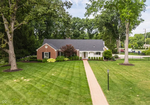 Photo 3 of Single family home for sale at 7480 N Illinois St, Indianapolis, IN 46260 | MLS# 22121252 | Listing updated on 2026-09-08