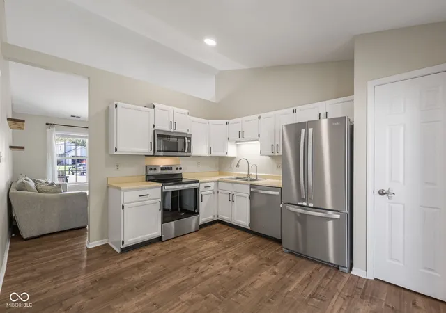 Photo 3 of Single family home for sale at 3119 Carlsbad Ln, Indianapolis, IN 46241 | MLS# 22121769 | Listing updated on 2026-09-05