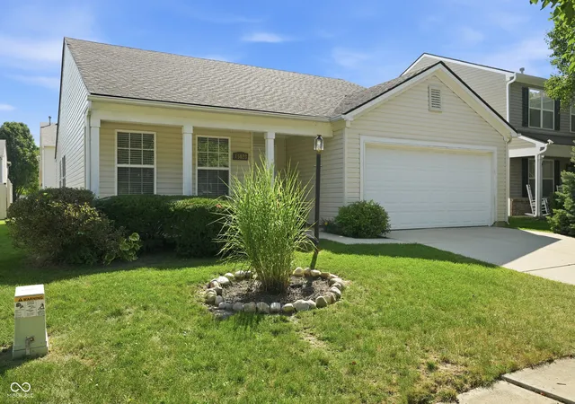 Photo 3 of Single family home for sale at 15028 Lovely Dove Ln, Noblesville, IN 46060 | MLS# 22122079 | Listing updated on 2026-09-29