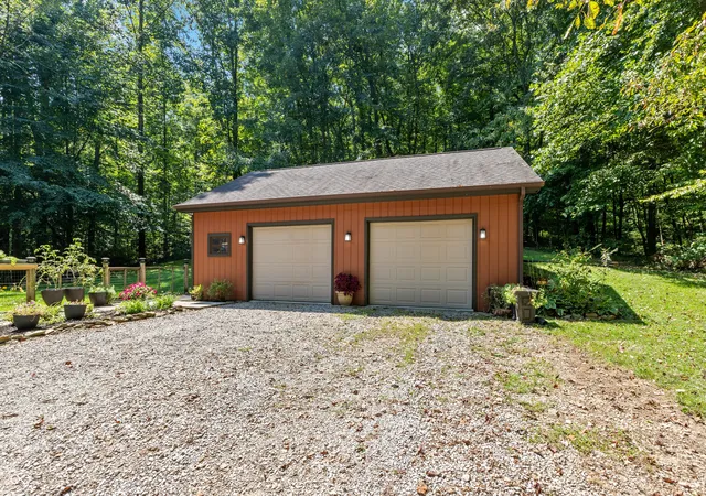 Photo 4 of Sale Pending at 11911 W 50 South, Columbus, IN 47201 | MLS# 22122208 | Listing updated on 2026-09-04