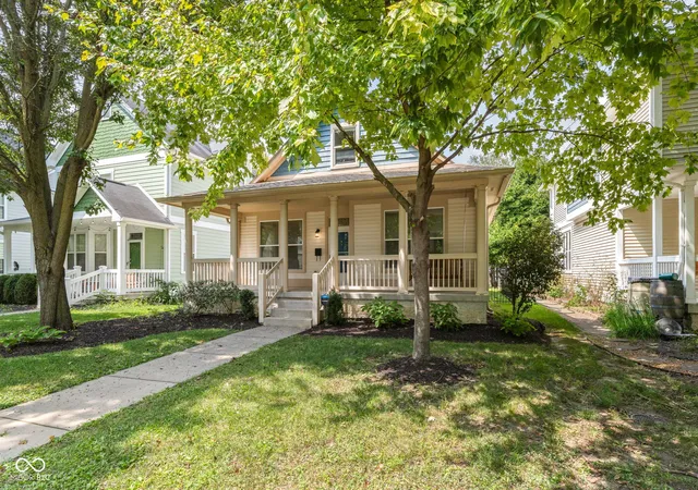 Photo 3 of Sale Pending at 2436 N New Jersey St, Indianapolis, IN 46205 | MLS# 22122219 | Listing updated on 2026-09-06