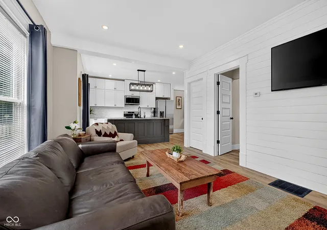 Photo 4 of Single family home for sale at 138 South St, Southport, IN 46227 | MLS# 22122975 | Listing updated on 2026-09-04