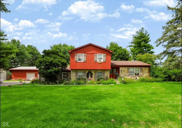 Photo 4 of Single family home for sale at 20441 Little Chicago Rd, Noblesville, IN 46062 | MLS# 22123008 | Listing updated on 2026-09-02