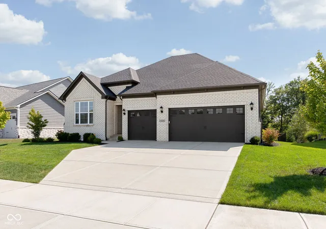 Photo 2 of Sale Pending at 6619 Vintners Park Blvd, Mc Cordsville, IN 46055 | MLS# 22123044 | Listing updated on 2026-09-06
