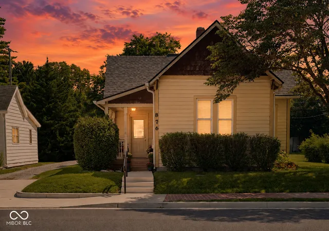 Photo 1 of Single family home for sale at 876 S 10th Street, Noblesville, IN 46060 | MLS# 22123267 | Listing updated on 2026-09-29
