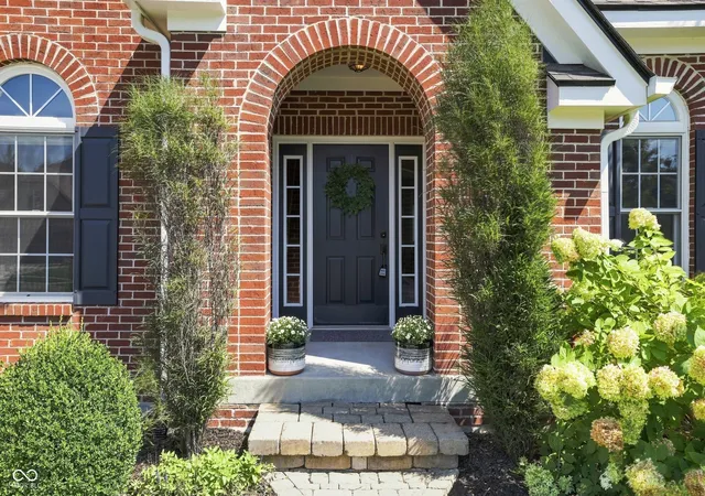 Photo 3 of Sale Pending at 7845 Highland Park Dr, Brownsburg, IN 46112 | MLS# 22123355 | Listing updated on 2026-09-04