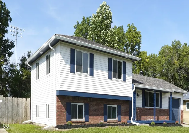 Photo 3 of Single family home for sale at 3602 Redwood Dr, Indianapolis, IN 46227 | MLS# 22123376 | Listing updated on 2026-09-23