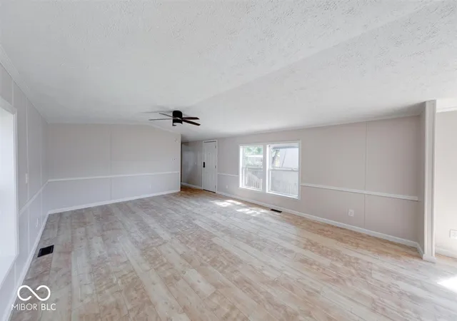 Photo 2 of Manufactured home for sale at 3 Morse Ct, Cicero, IN 46034 | MLS# 22123436 | Listing updated on 2026-09-03