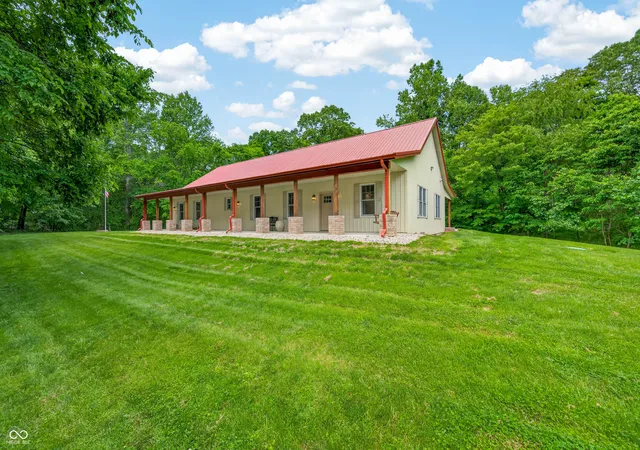 Single family home for sale at 2931 Lawson Ridge Rd, Nashville, IN 47448 | MLS# 22123437