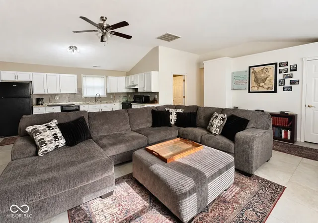 Photo 2 of Single family home for sale at 9605 N Michigan Rd, Fairland, IN 46126 | MLS# 22123467 | Listing updated on 2026-09-04
