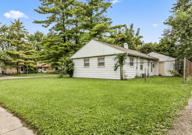 Photo 26 of Single family home for sale at 7301 Westchester Dr, Indianapolis, IN 46226 | MLS# 22123483 | Listing updated on 2026-09-03