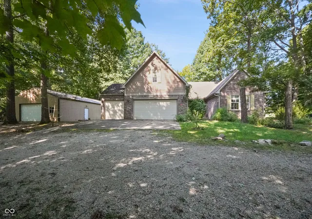 Photo 1 of Single family home for sale at 5682 Perry Rd, Martinsville, IN 46151 | MLS# 22123522 | Listing updated on 2026-09-03