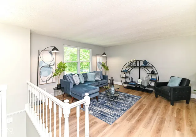 Photo 4 of Single family home for sale at 9109 Thrushwood Ct, Indianapolis, IN 46250 | MLS# 22123567 | Listing updated on 2026-09-04