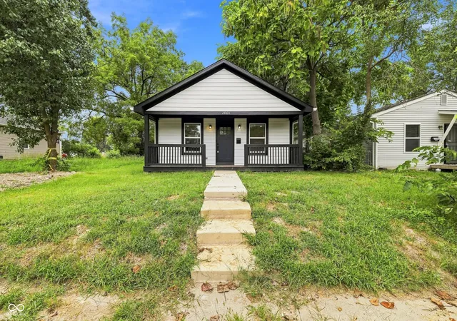 Photo 2 of Single family home for sale at 2860 N Chester Ave, Indianapolis, IN 46218 | MLS# 22123569 | Listing updated on 2026-09-04