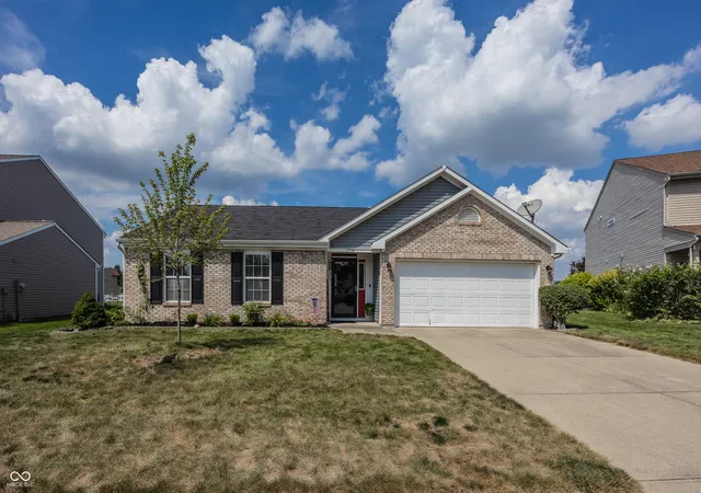 Photo 1 of Single family home for sale at 7934 Painted Pony Dr, Indianapolis, IN 46217 | MLS# 22123591 | Listing updated on 2026-09-03