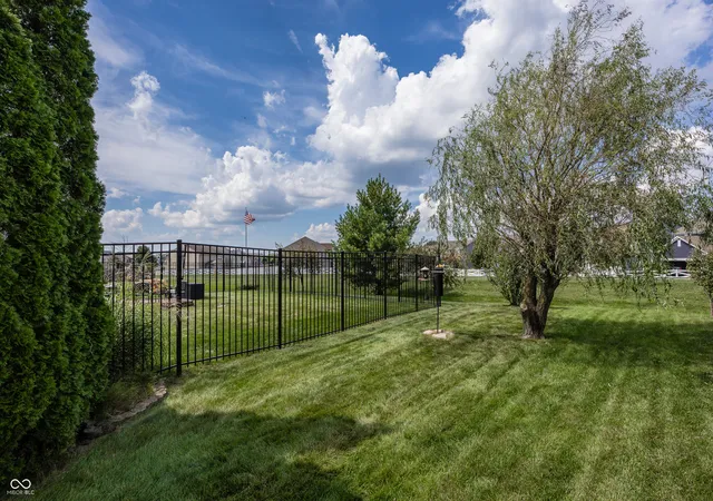 Photo 2 of Single family home for sale at 7934 Painted Pony Dr, Indianapolis, IN 46217 | MLS# 22123591 | Listing updated on 2026-09-03