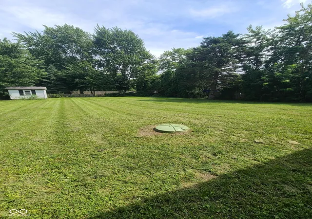 Photo 4 of Single family home for sale at 103 W N B St, Elwood, IN 46036 | MLS# 22123642 | Listing updated on 2026-09-01