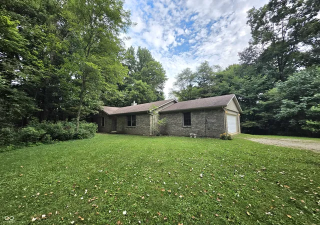 Photo 1 of Single family home for sale at 1281 NE Kiowa Cvs, Greensburg, IN 47240 | MLS# 22123644 | Listing updated on 2026-10-06