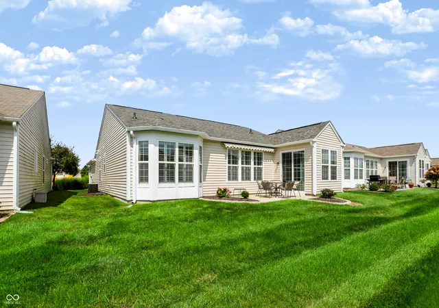 Photo 4 of Single family home for sale at 13007 Venito Trl, Fishers, IN 46037 | MLS# 22123647 | Listing updated on 2026-09-08